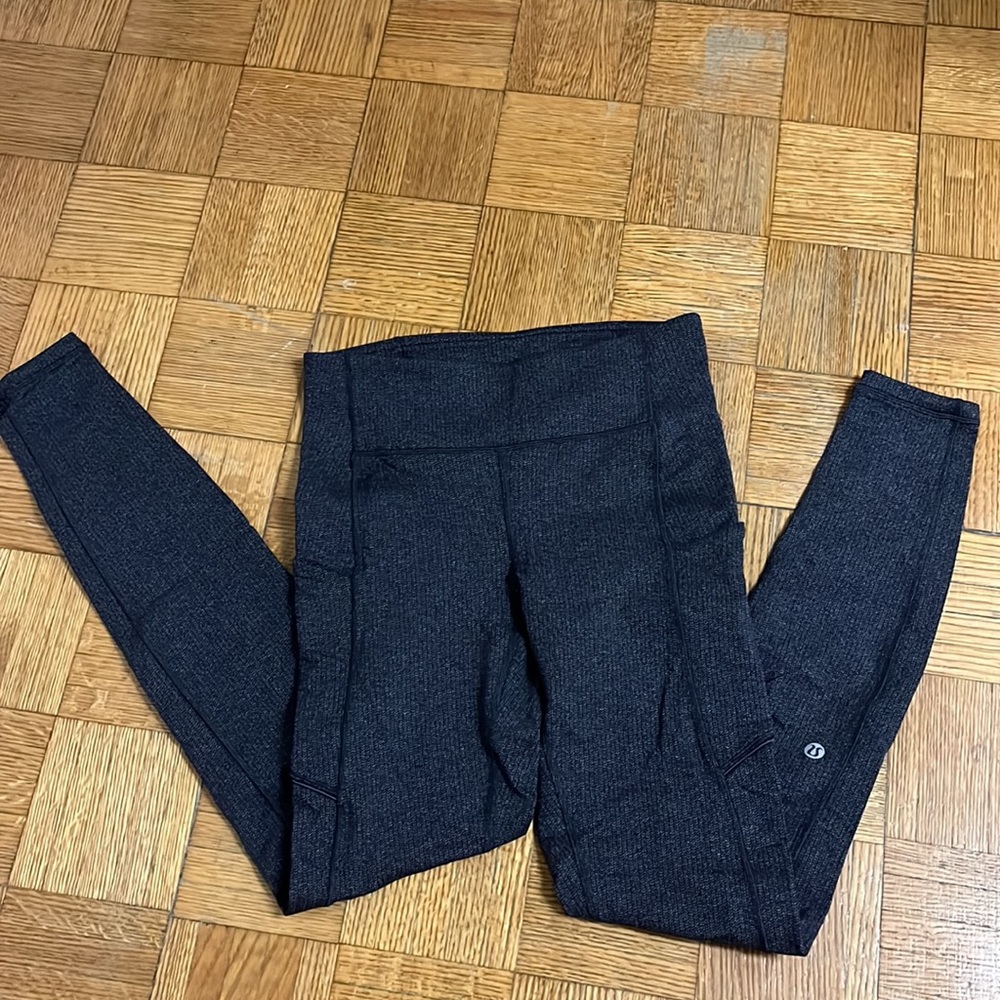 Lululemon 28” Leggings With Pockets